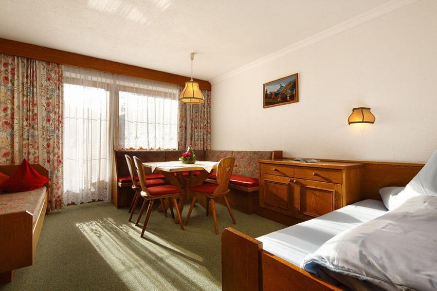 Appartement Diamant Solden Room photo